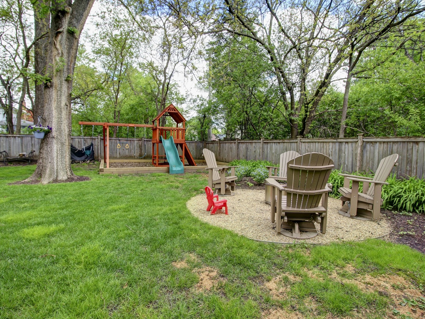 129 S Adams Street, Hinsdale, IL 60521
