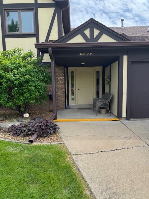 307 Carol Court #D1, Pontiac, IL 61764