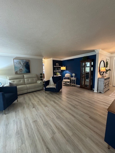 307 Carol Court #D1, Pontiac, IL 61764