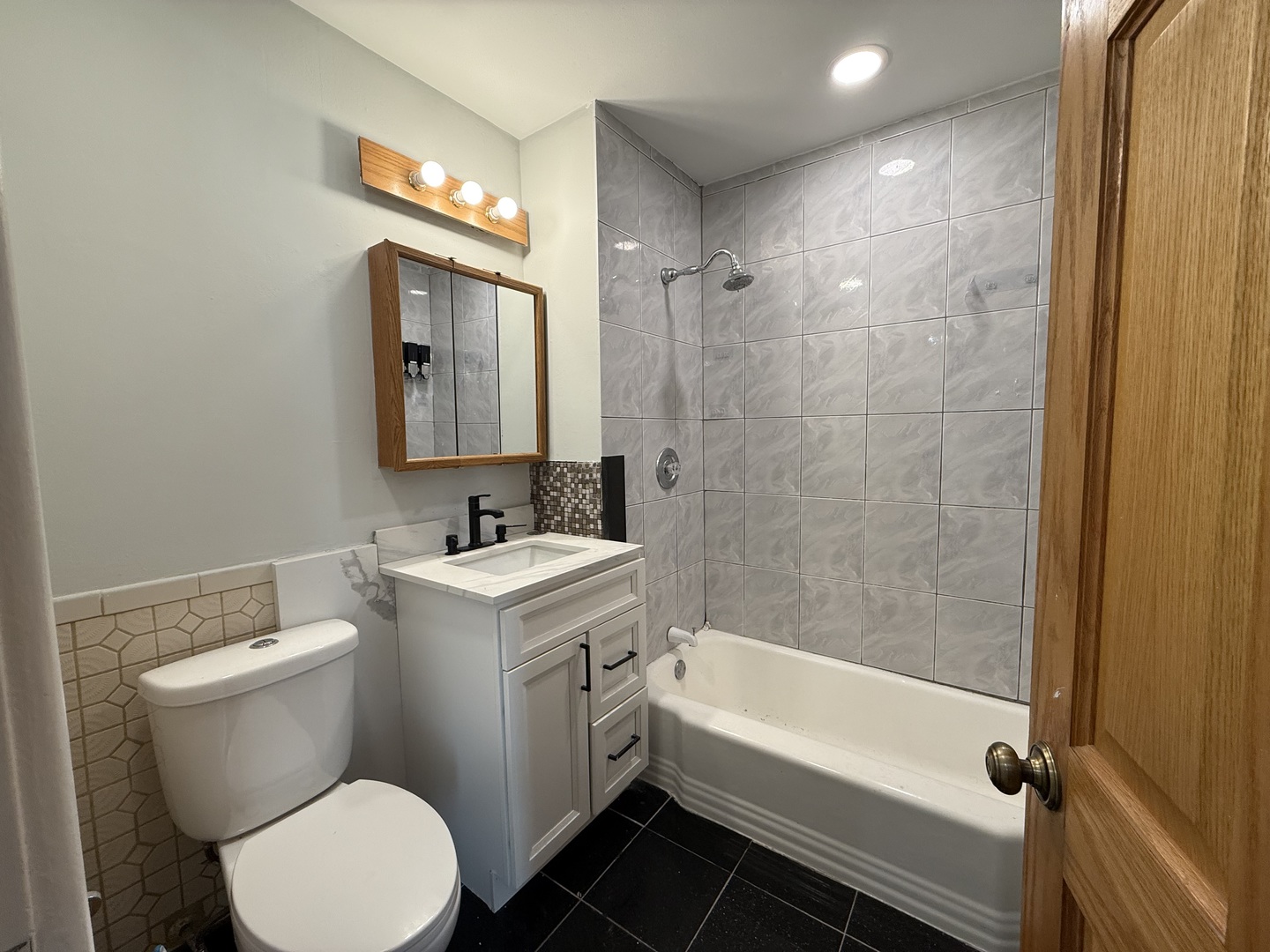 217 W Grand Avenue #C, Northlake, IL 60164