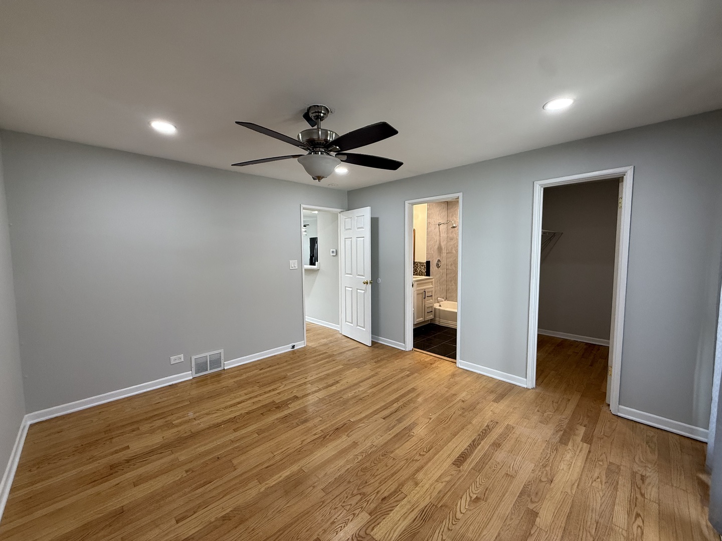 217 W Grand Avenue #C, Northlake, IL 60164