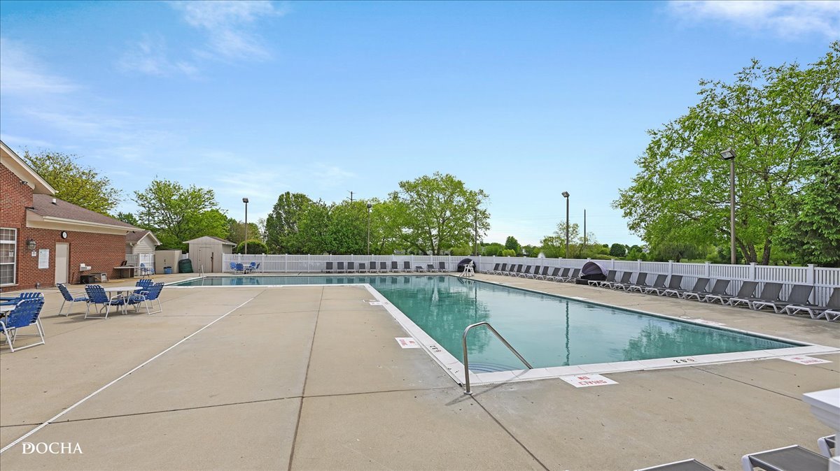 1886 N Wentworth Circle, Romeoville, IL 60446