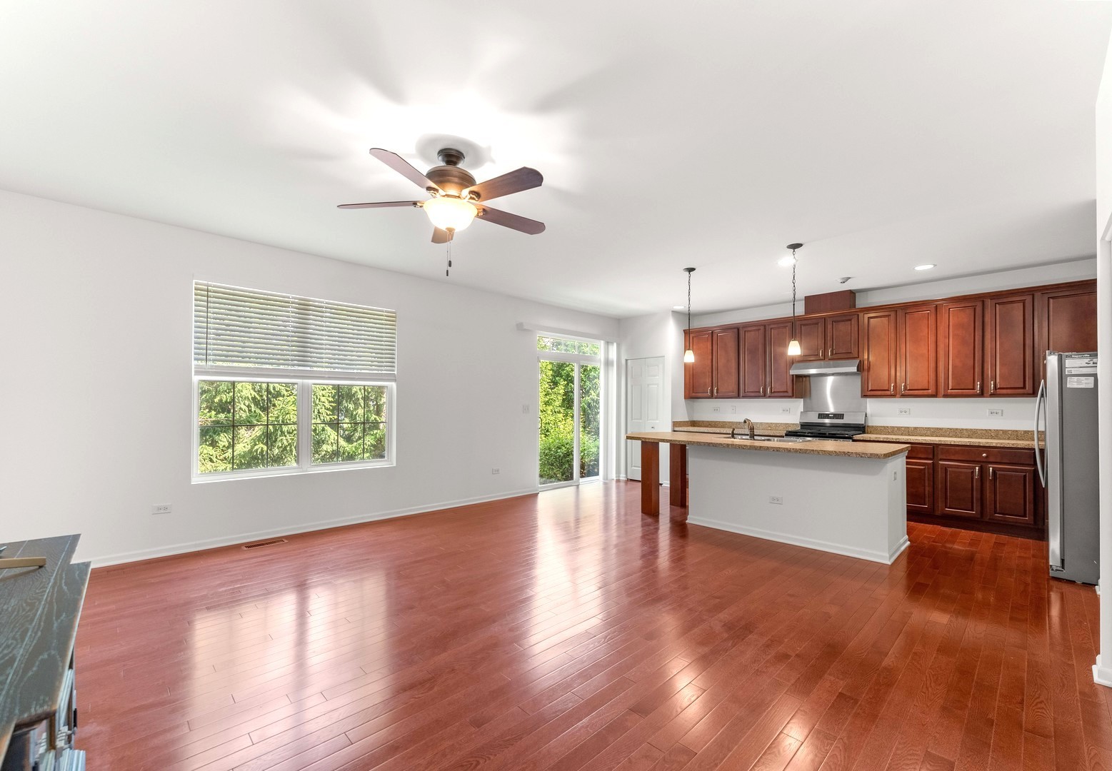 2715 Blakely Lane, Naperville, IL 60540