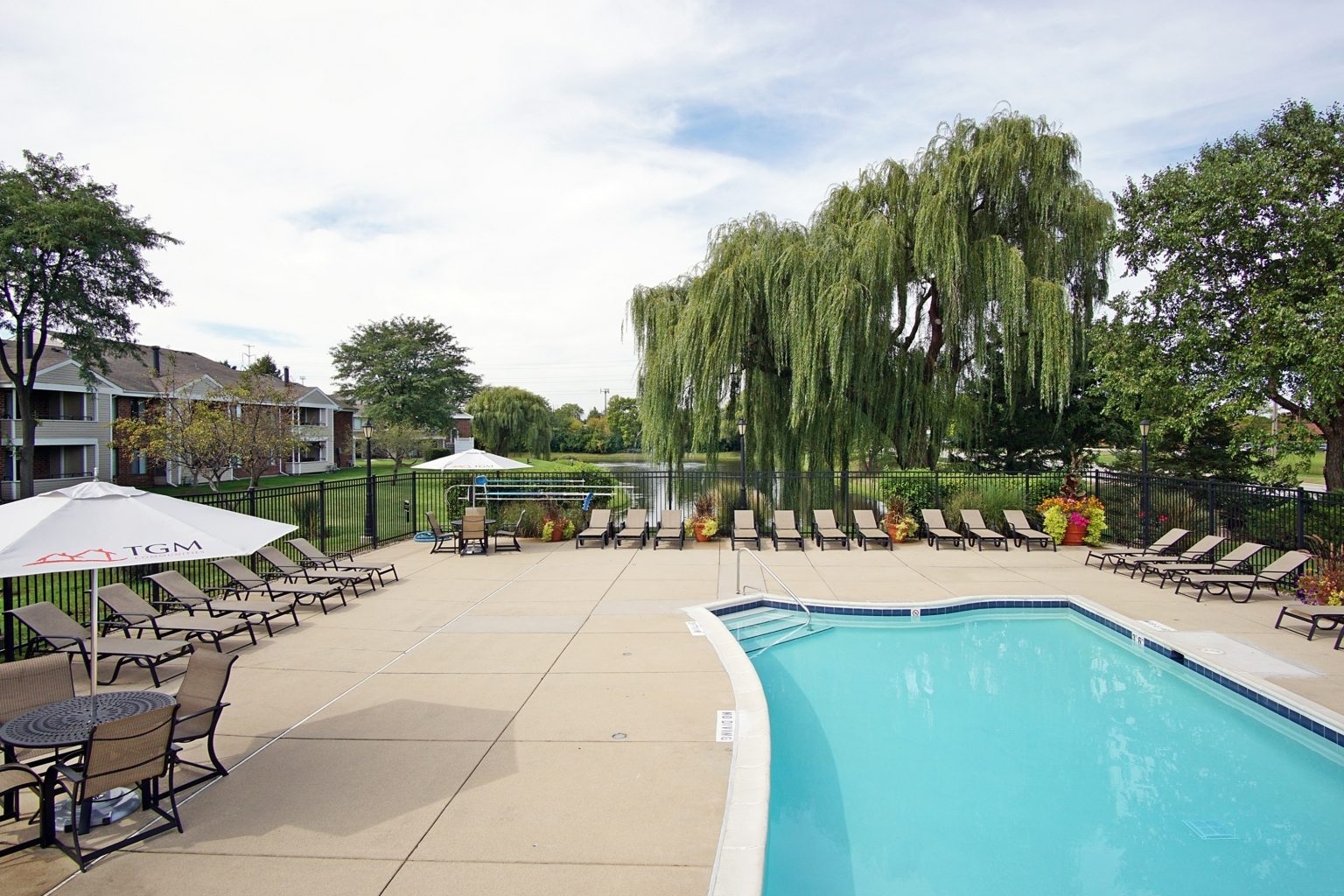1621 Westminster Drive #204, Naperville, IL 60563