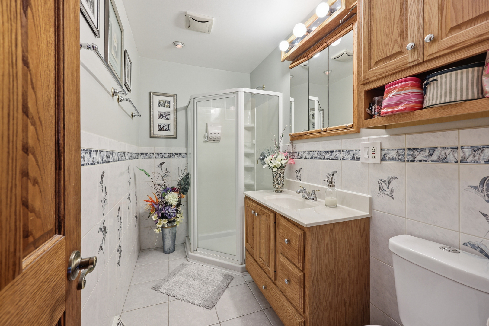 329 E Myrick Avenue, Addison, IL 60101
