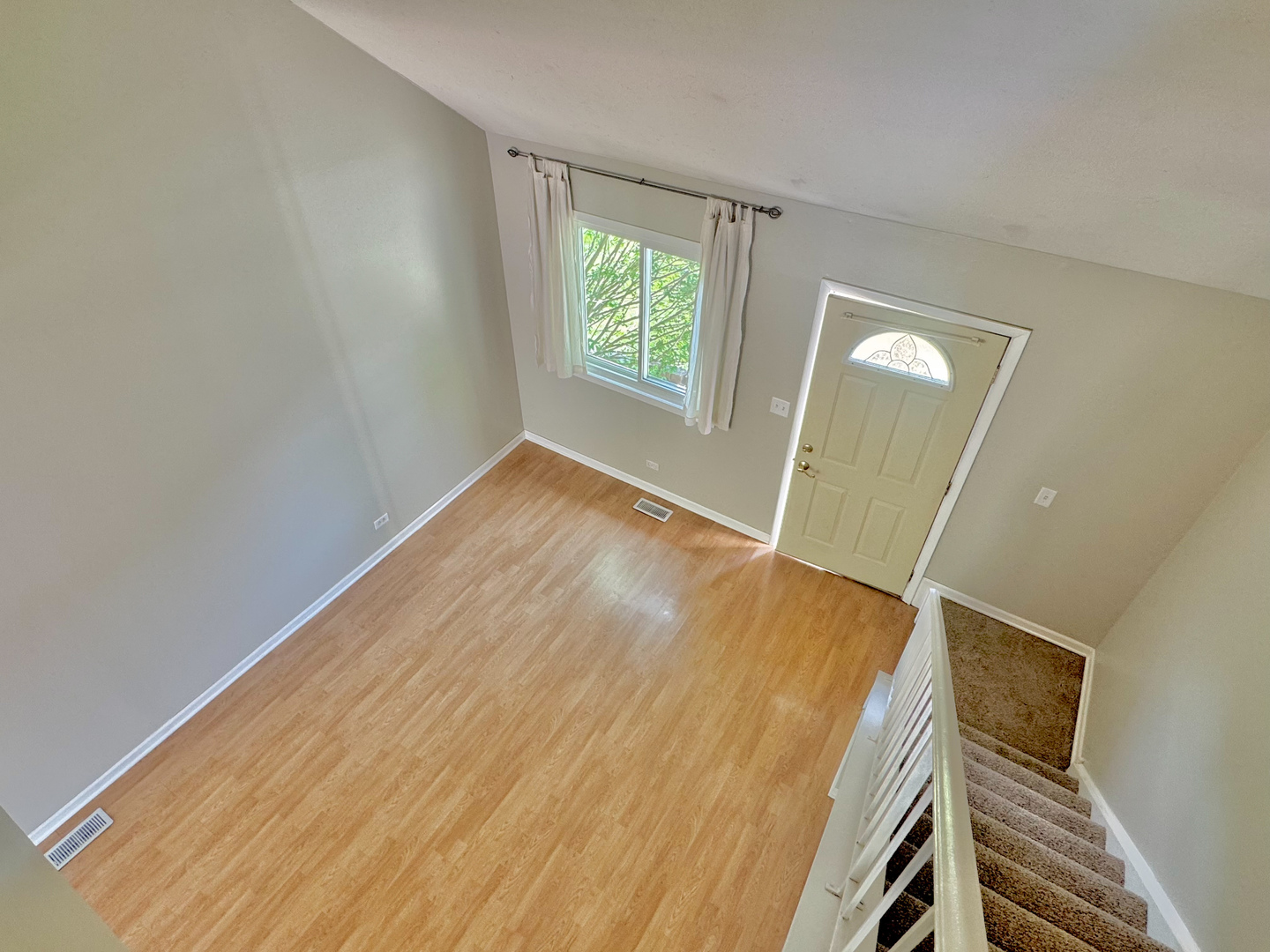 3302 Acorn Court, Aurora, IL 60504