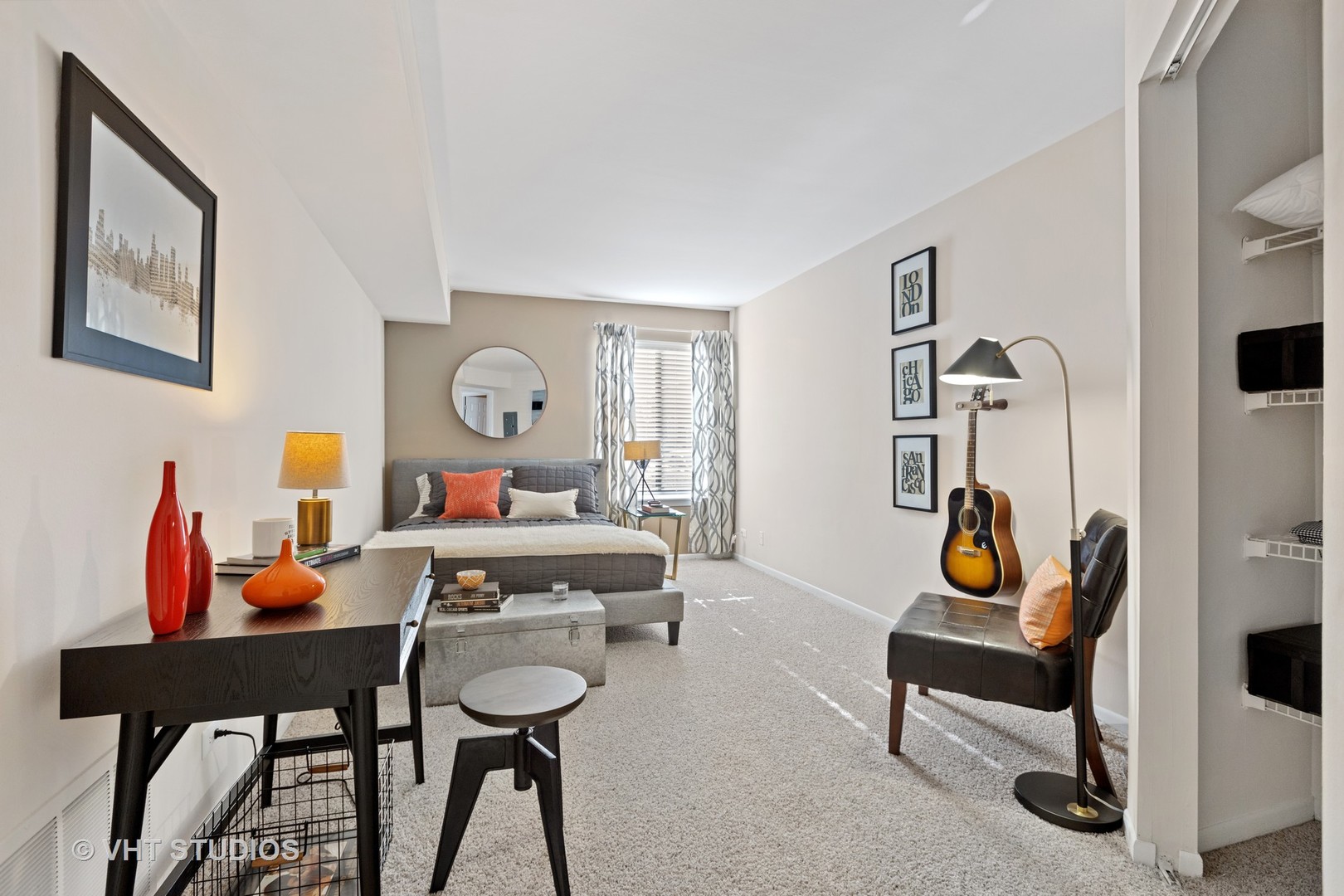 1527 Westminster Drive #111, Naperville, IL 60563