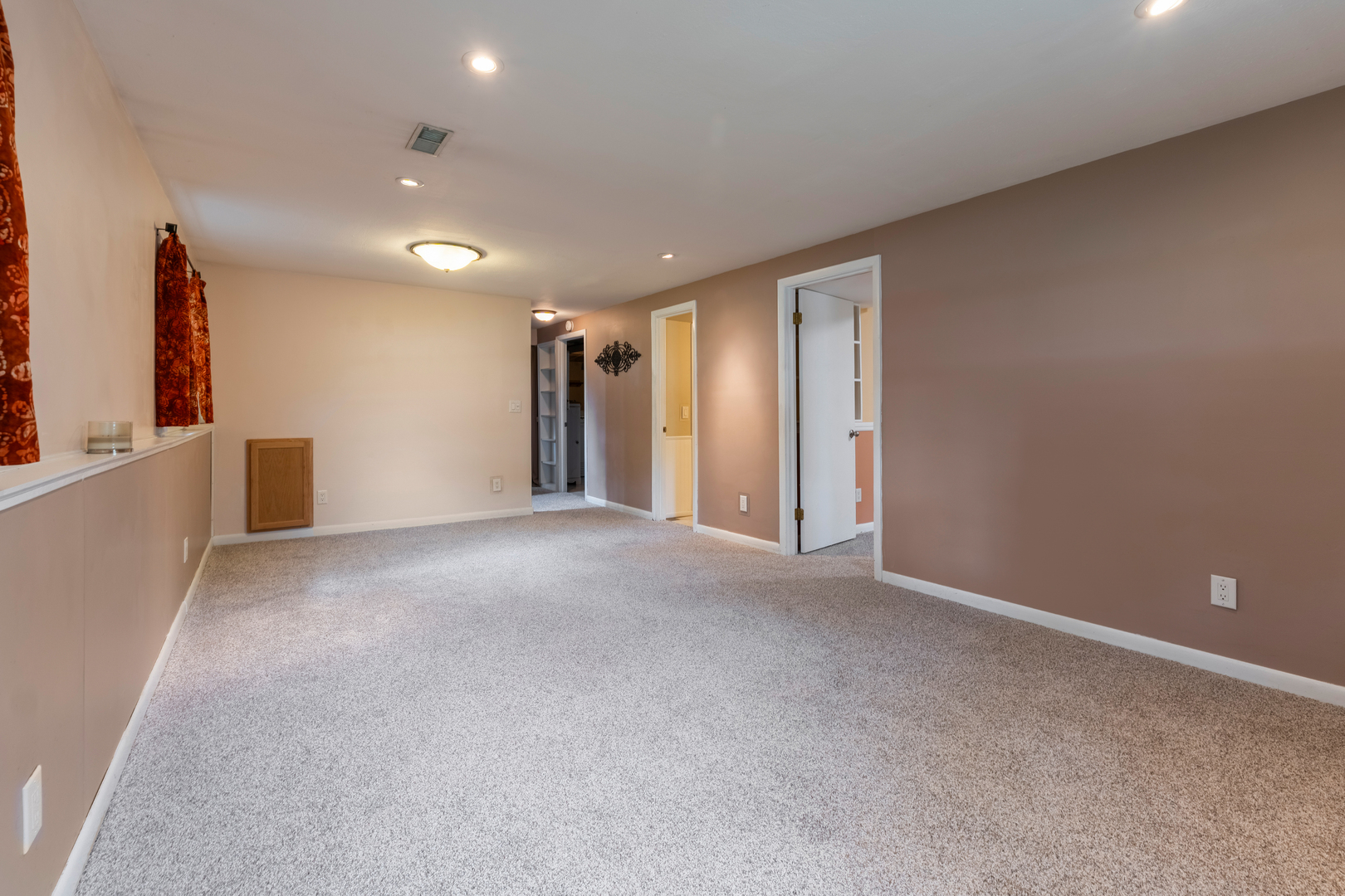 1704 Dunray Lane, Normal, IL 61761