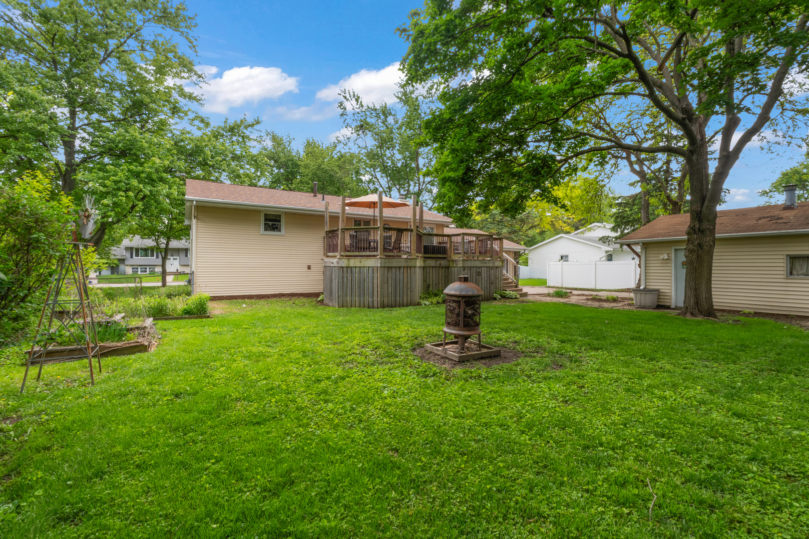 1704 Dunray Lane, Normal, IL 61761