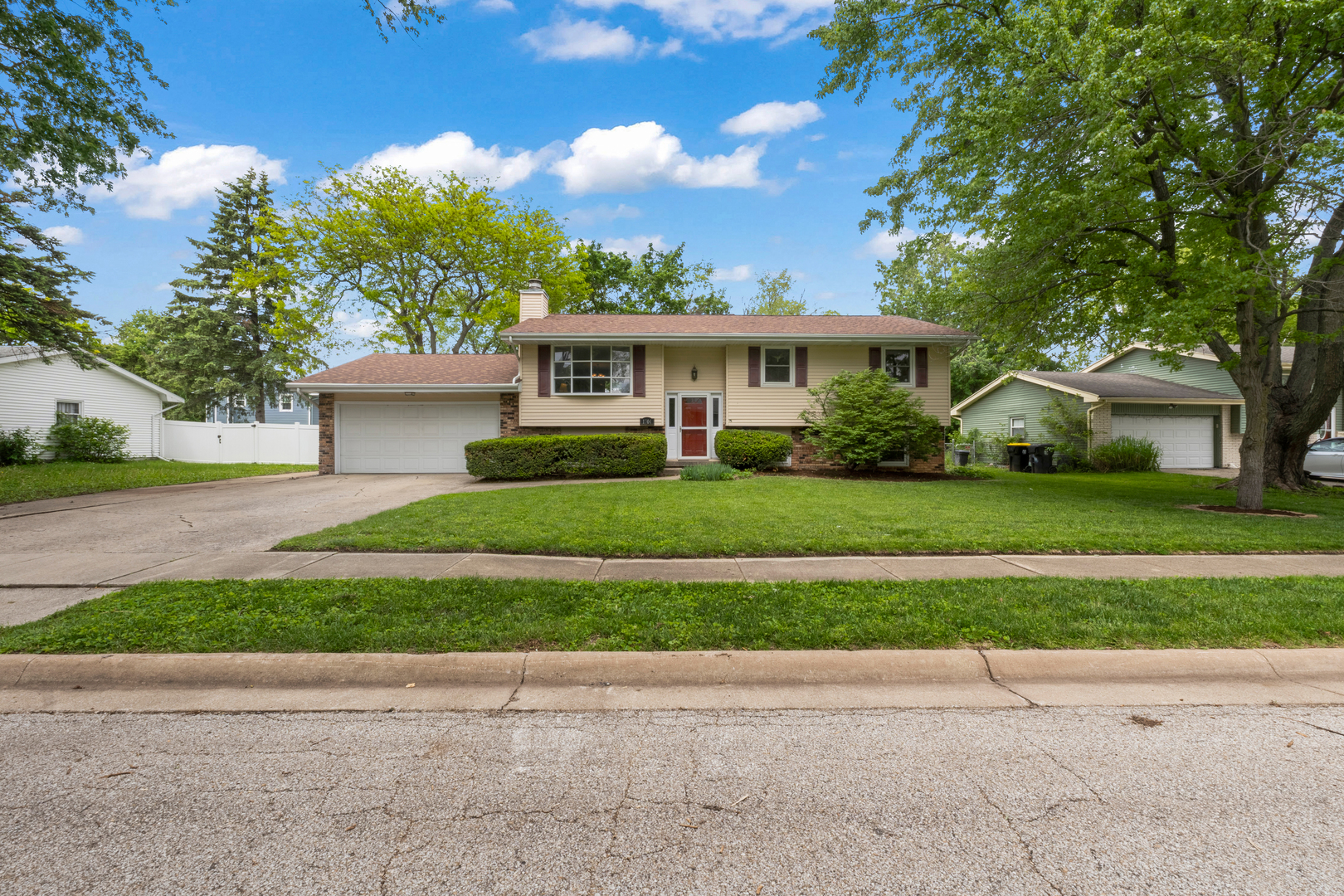 1704 Dunray Lane, Normal, IL 61761
