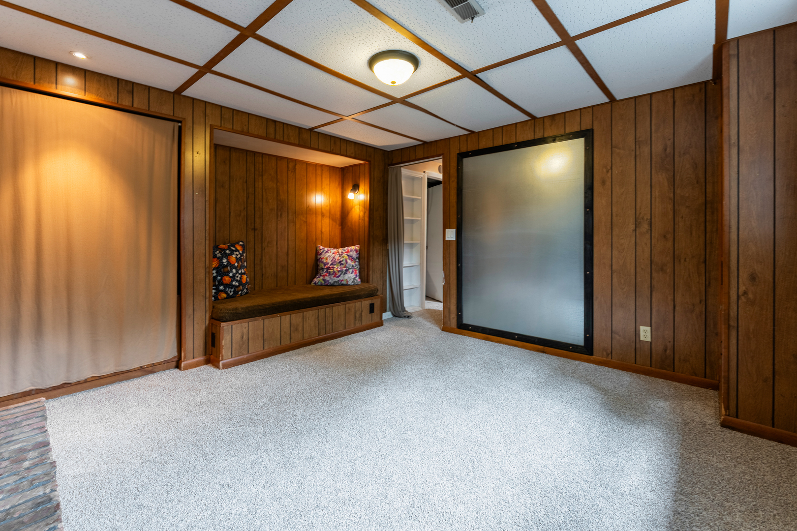 1704 Dunray Lane, Normal, IL 61761