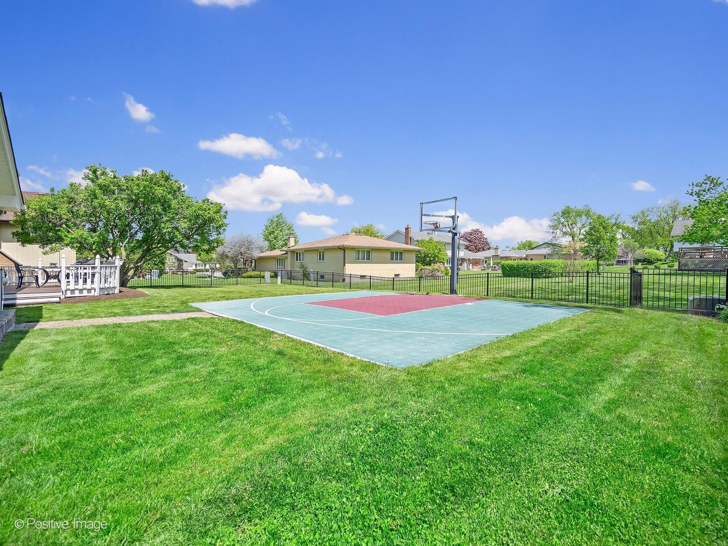 6457 Rodgers Drive, Willowbrook, IL 60527