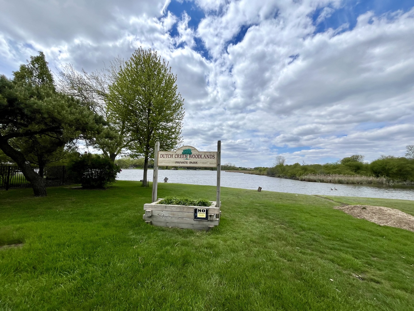 2401 Fairview Avenue, Johnsburg, IL 60051