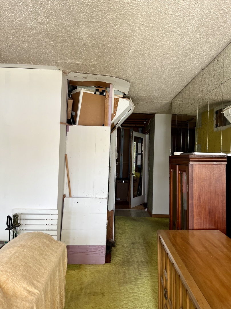 2401 Fairview Avenue, Johnsburg, IL 60051