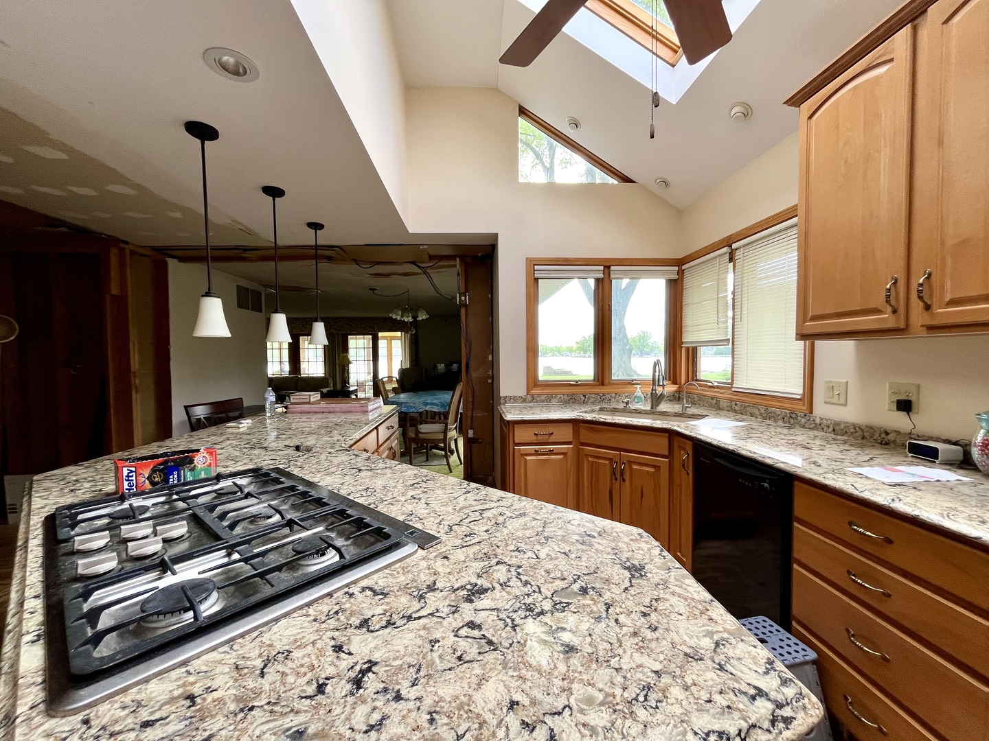 2401 Fairview Avenue, Johnsburg, IL 60051