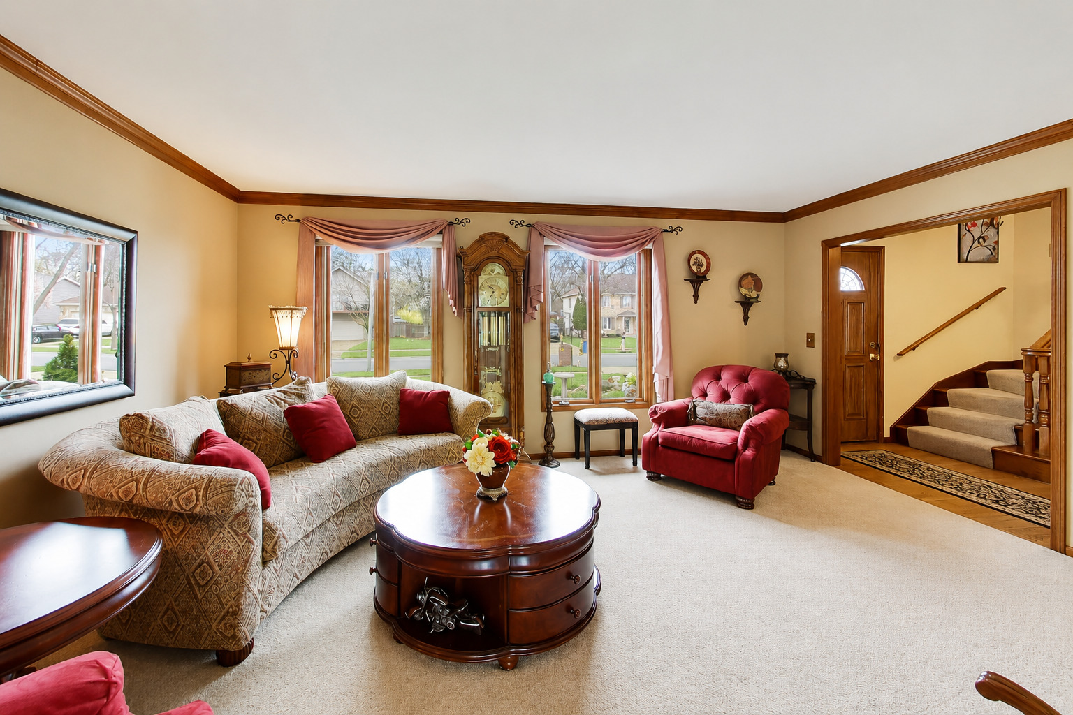 1265 N Scarlet Drive, Addison, IL 60101