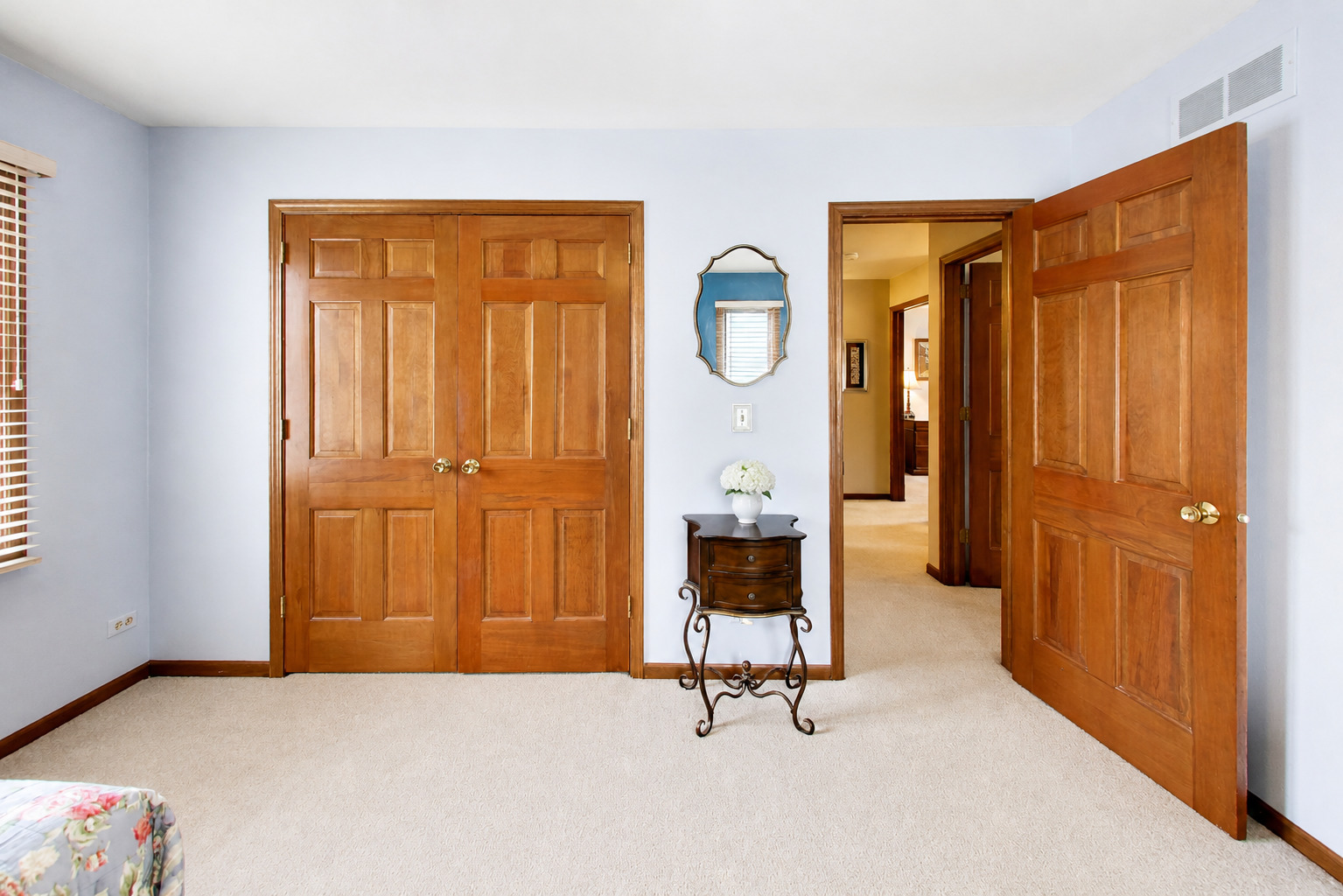 1265 N Scarlet Drive, Addison, IL 60101