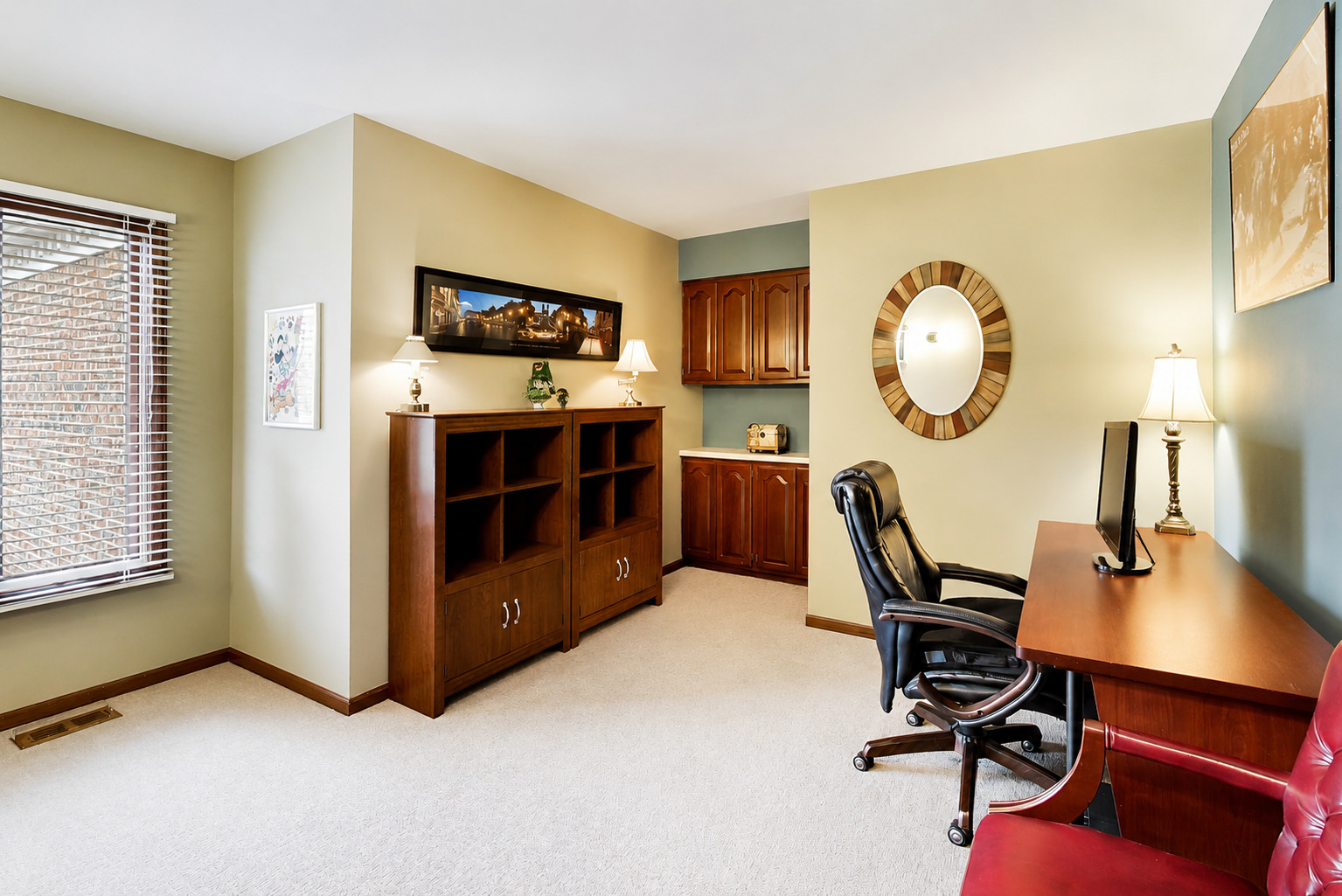 1265 N Scarlet Drive, Addison, IL 60101