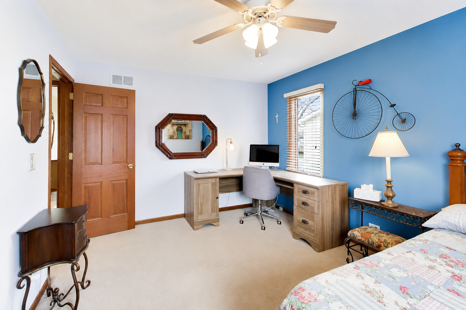 1265 N Scarlet Drive, Addison, IL 60101