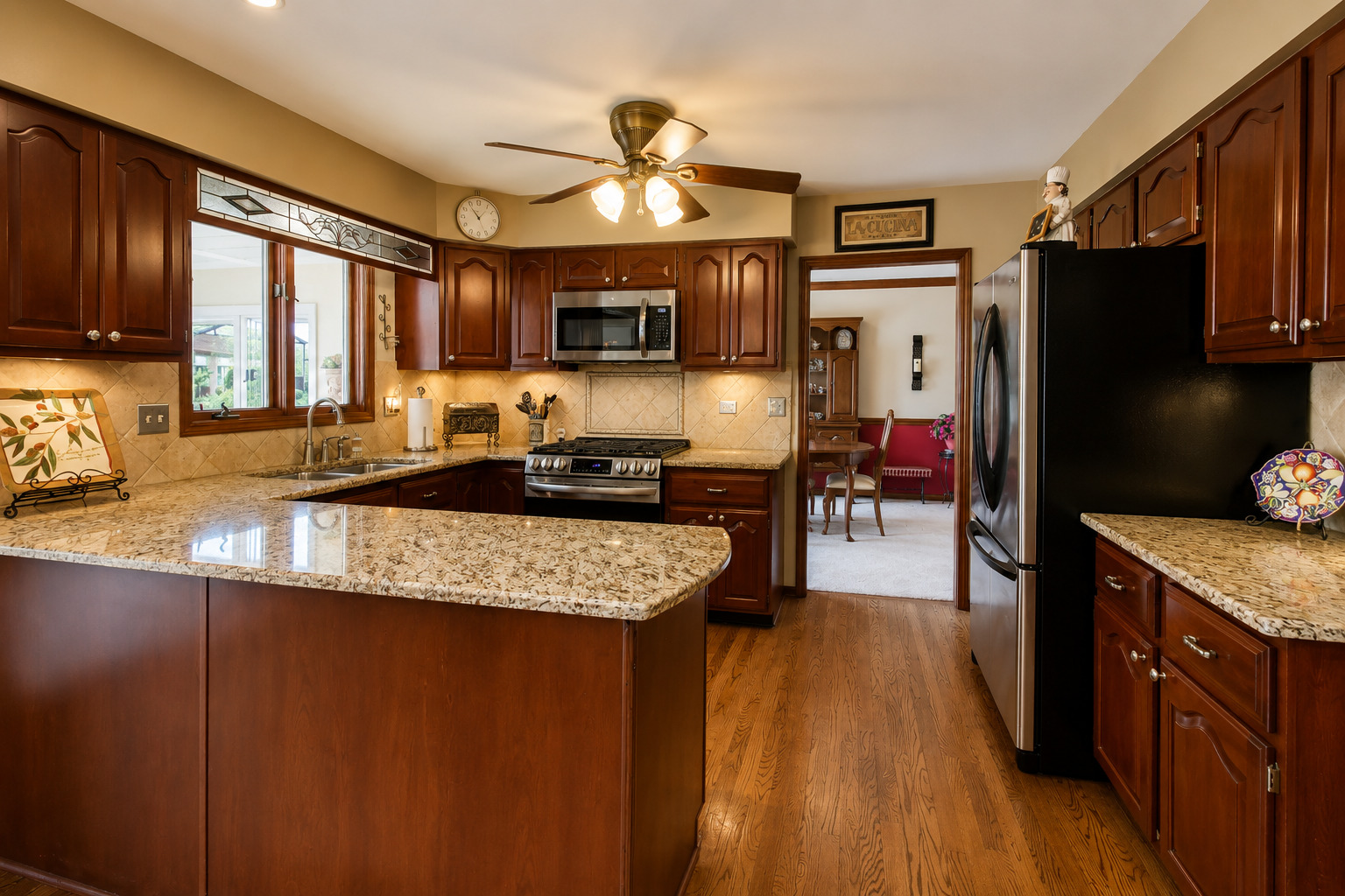 1265 N Scarlet Drive, Addison, IL 60101