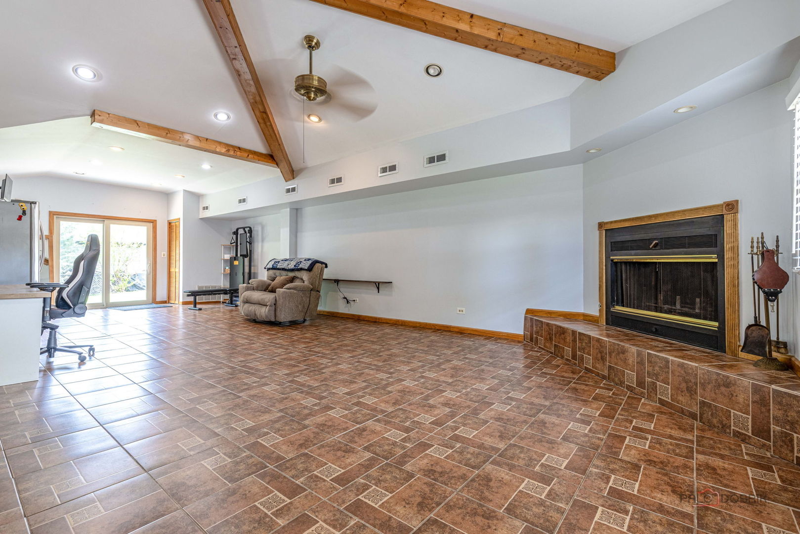 2632 SARAH Street, Franklin Park, IL 60131