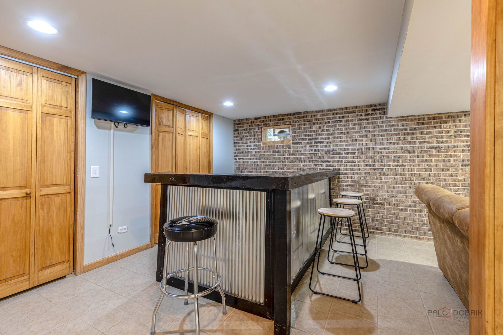 2632 SARAH Street, Franklin Park, IL 60131