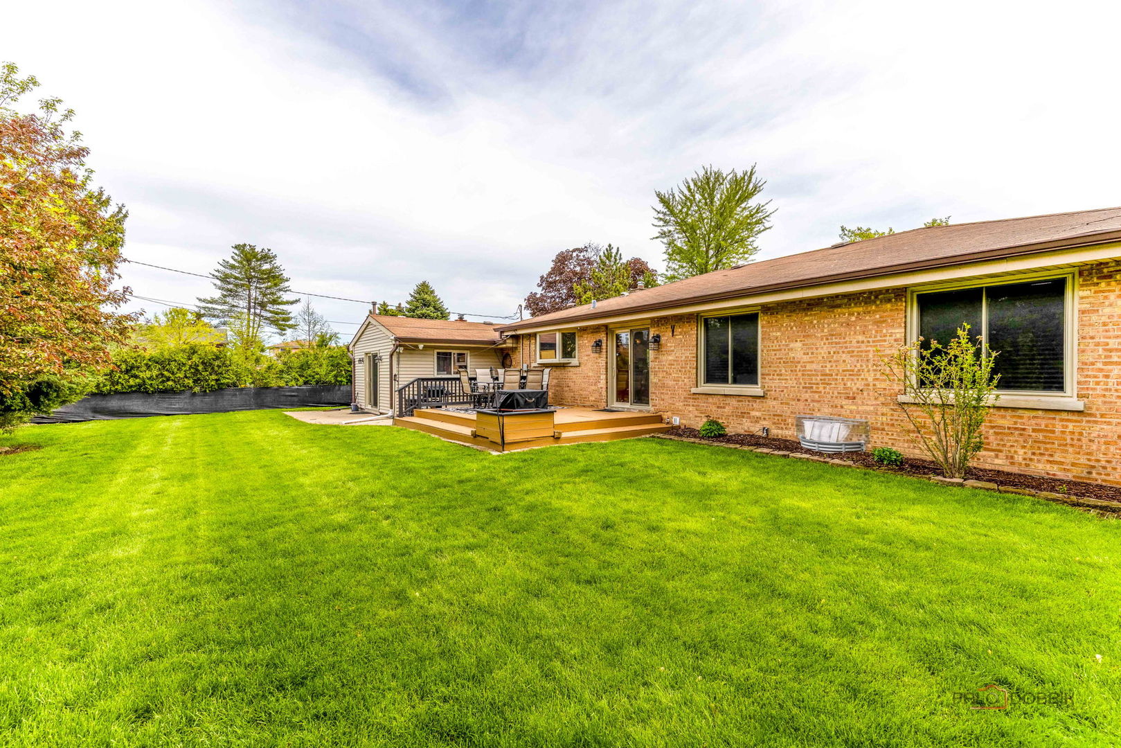 2632 SARAH Street, Franklin Park, IL 60131