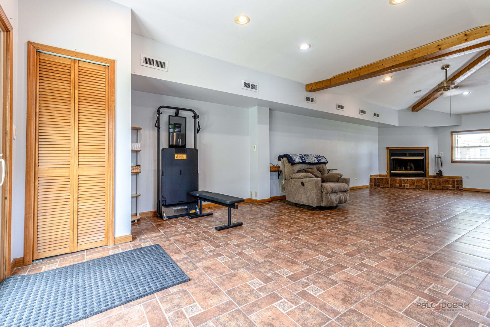 2632 SARAH Street, Franklin Park, IL 60131