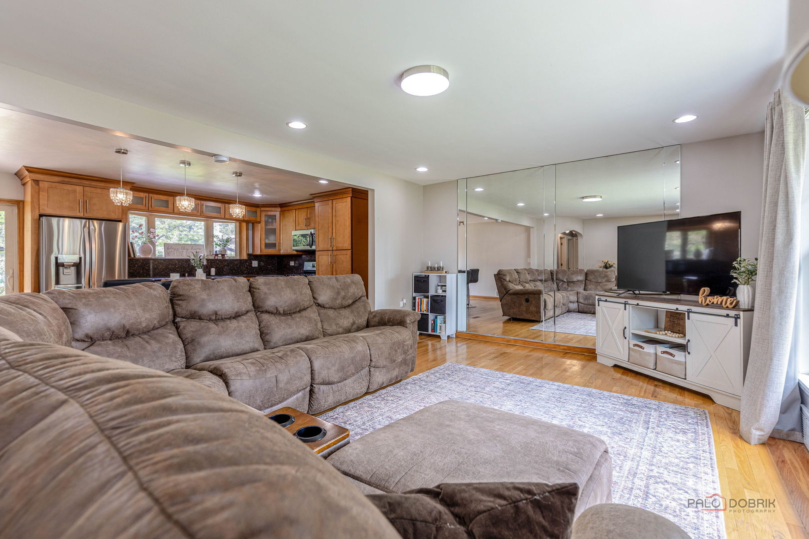 2632 SARAH Street, Franklin Park, IL 60131