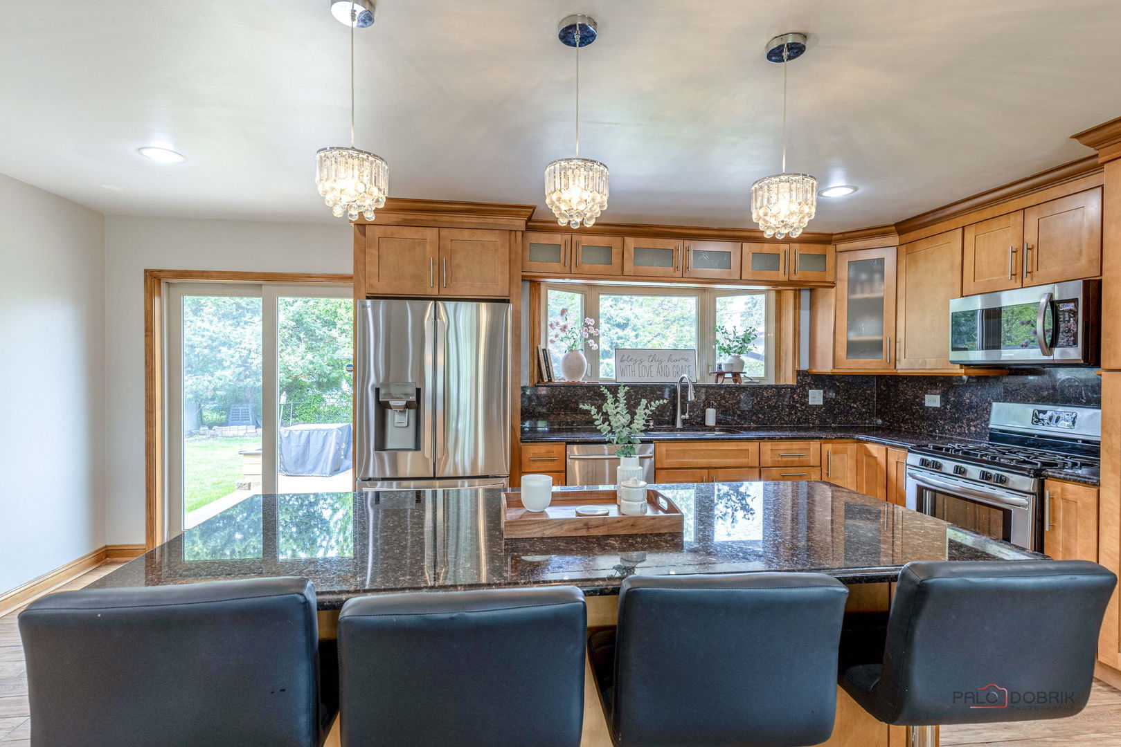 2632 SARAH Street, Franklin Park, IL 60131