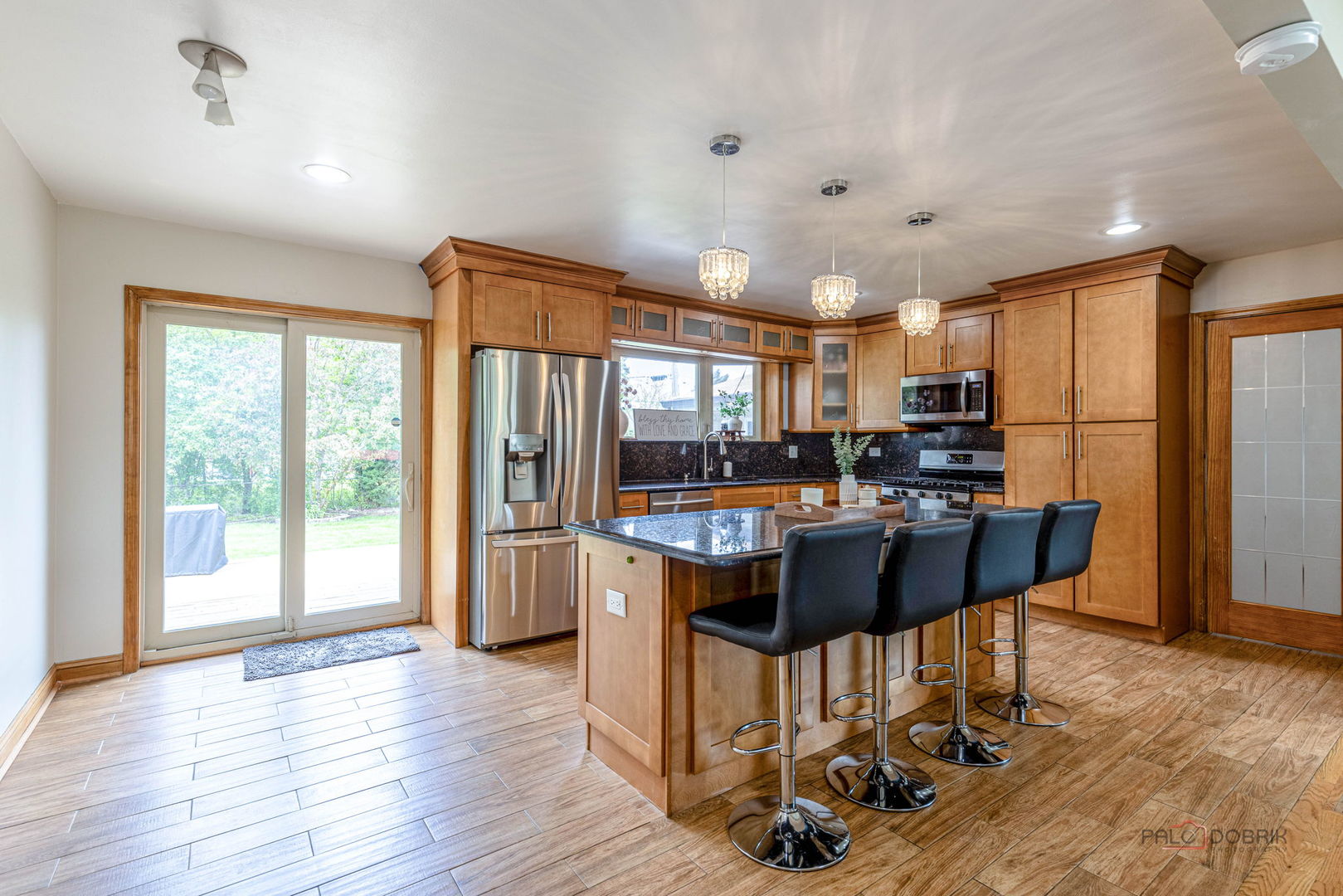 2632 SARAH Street, Franklin Park, IL 60131