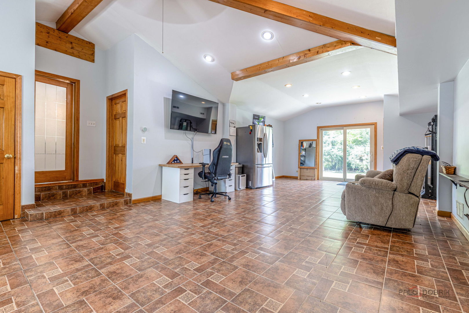 2632 SARAH Street, Franklin Park, IL 60131