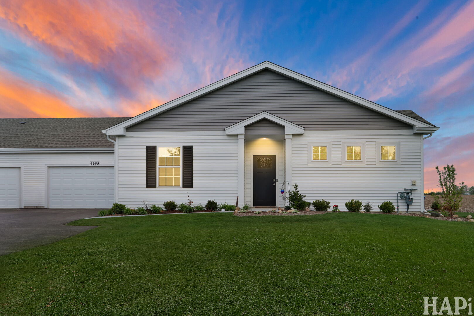6445 Juniper Drive, Wonder Lake, IL 60097