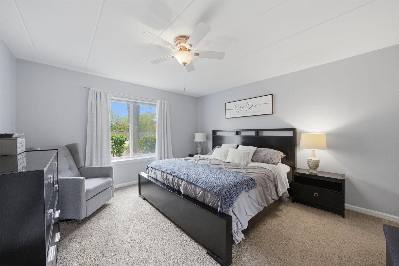 5S040 Pebblewood Lane #W103, Naperville, IL 60563