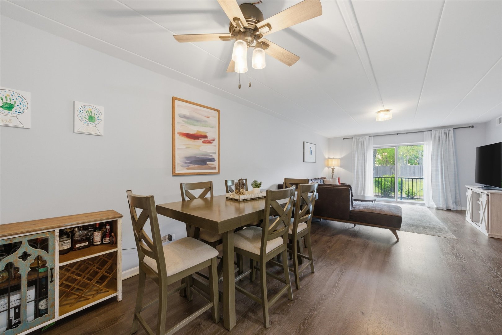 5S040 Pebblewood Lane #W103, Naperville, IL 60563