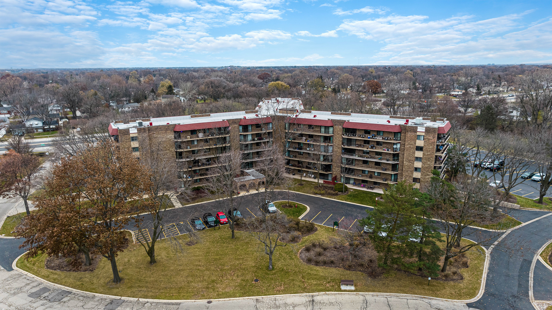 35 S Baybrook Drive #610, Palatine, IL 60074