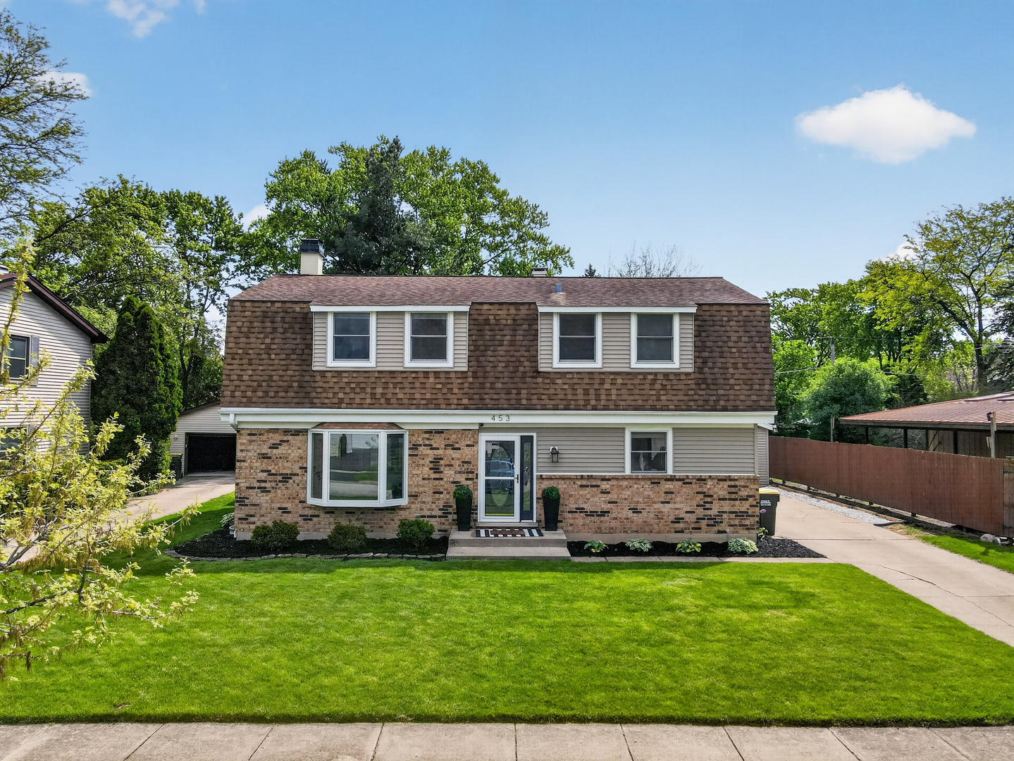 453 S Park Street, Westmont, IL 60559