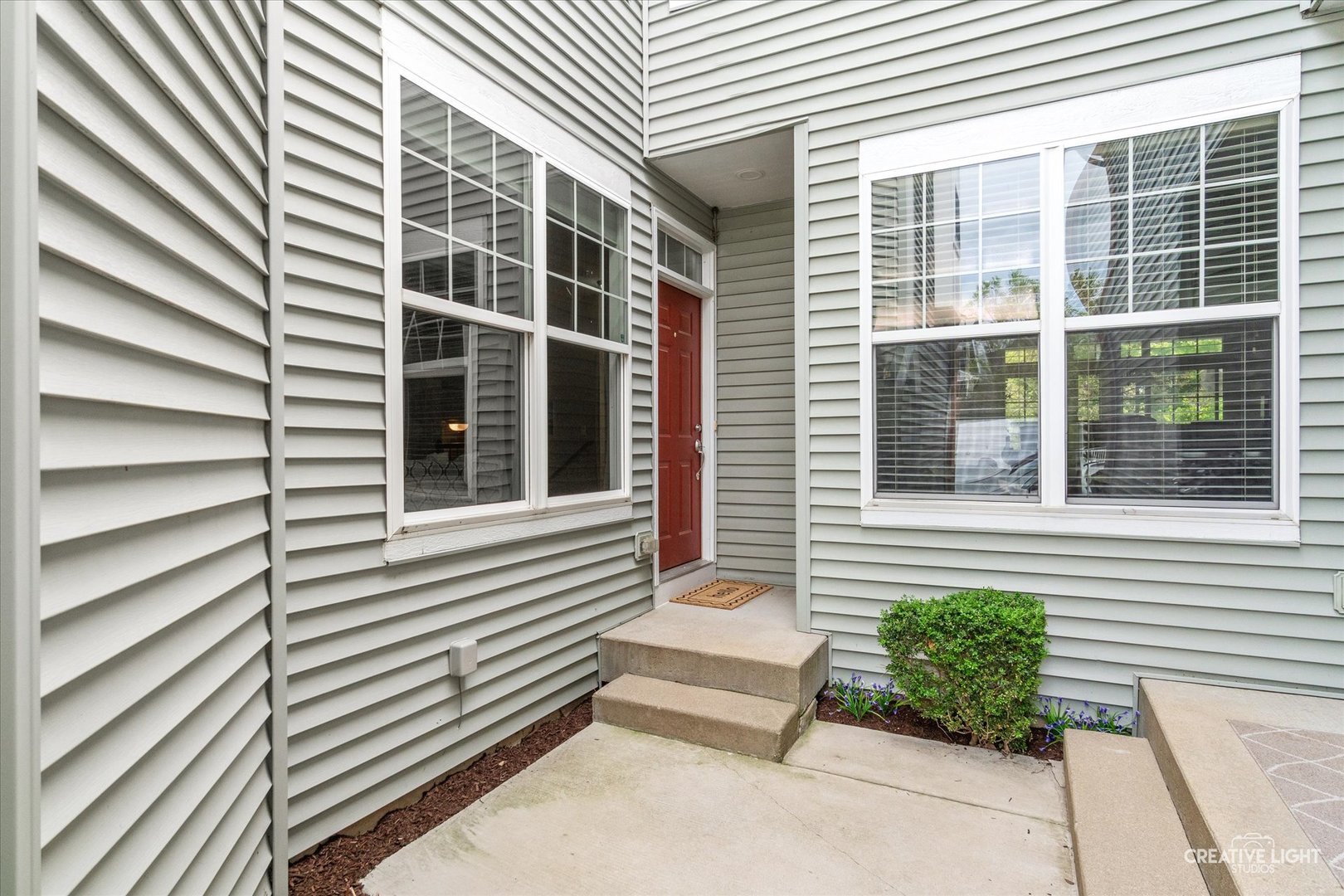 1005 Hummingbird Way, Bartlett, IL 60103