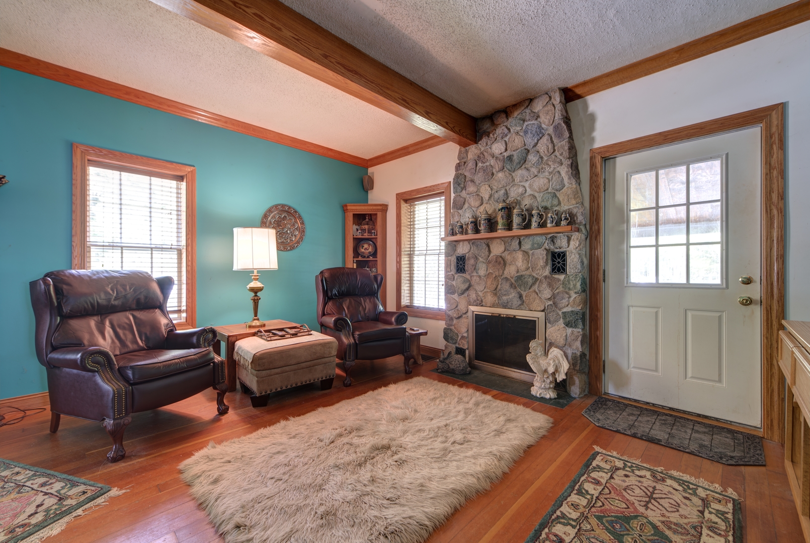 17049 W Edwards Road, Antioch, IL 60002
