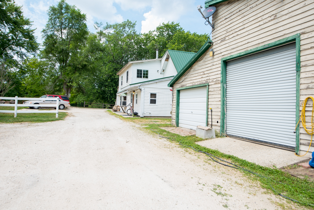 17049 W Edwards Road, Antioch, IL 60002