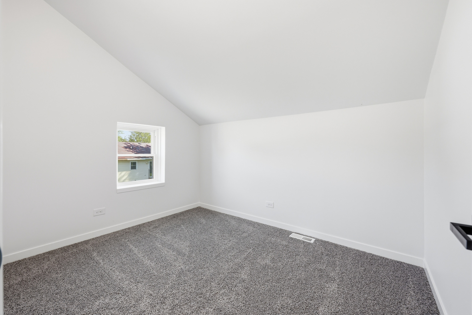 1107 N East Street, Marengo, IL 60152