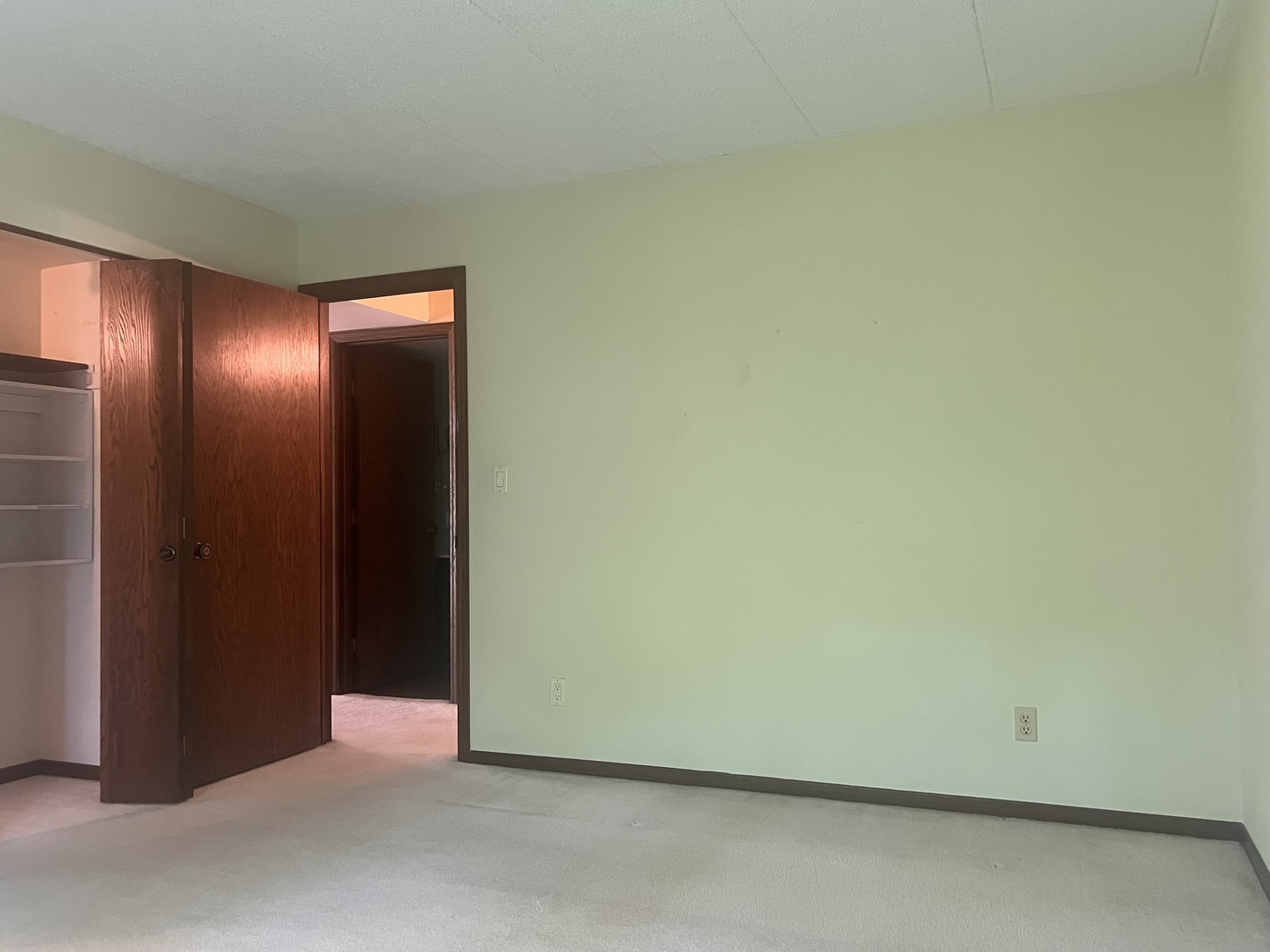 2608 186th Street #206, Lansing, IL 60438