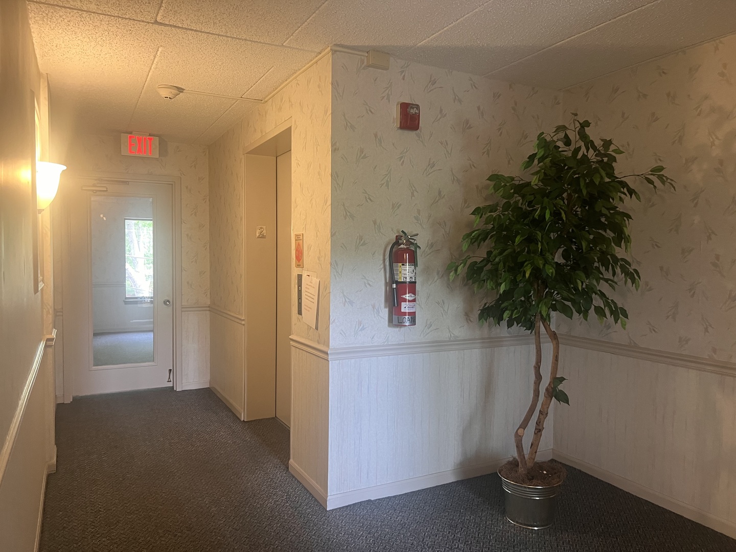 2608 186th Street #206, Lansing, IL 60438
