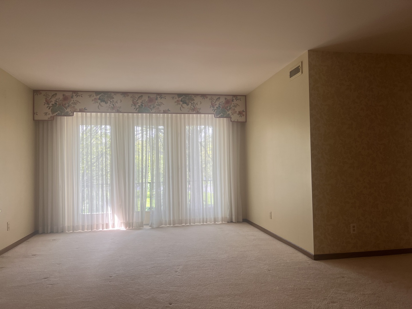 2608 186th Street #206, Lansing, IL 60438