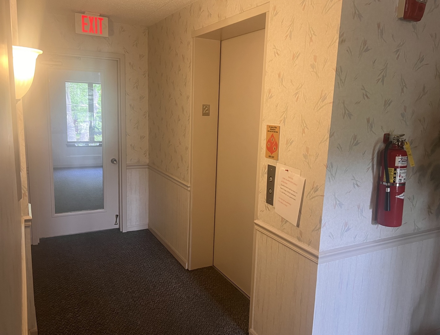 2608 186th Street #206, Lansing, IL 60438