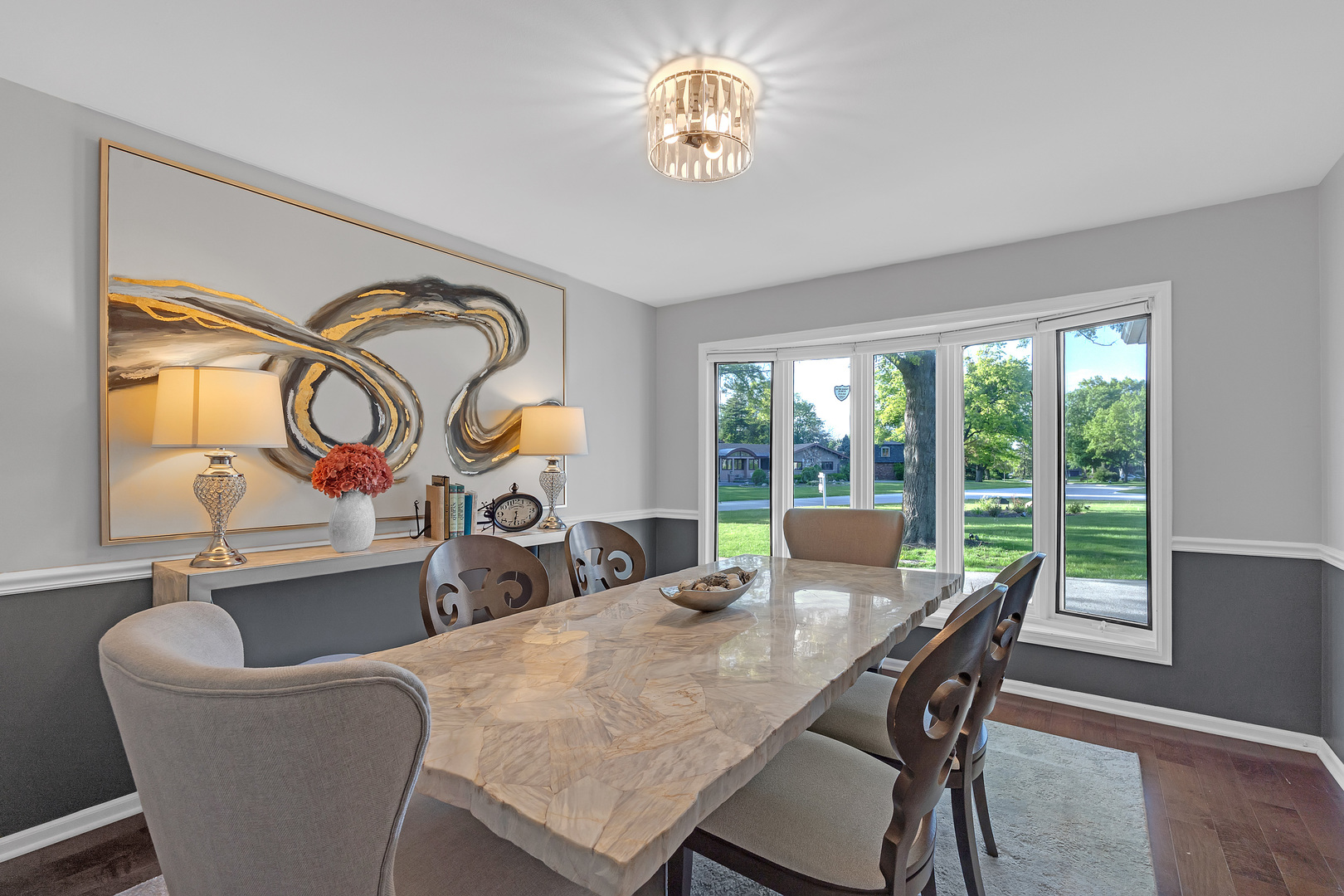 15 DEVONSHIRE Drive, Oak Brook, IL 60523