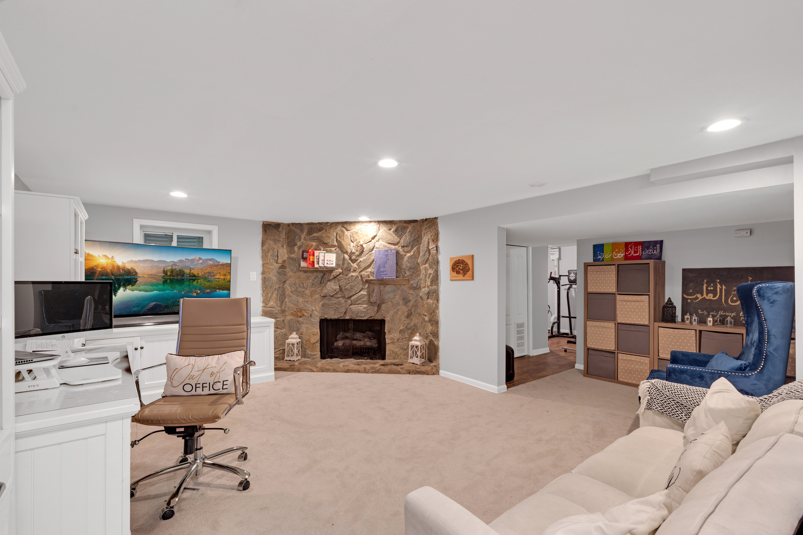 15 DEVONSHIRE Drive, Oak Brook, IL 60523