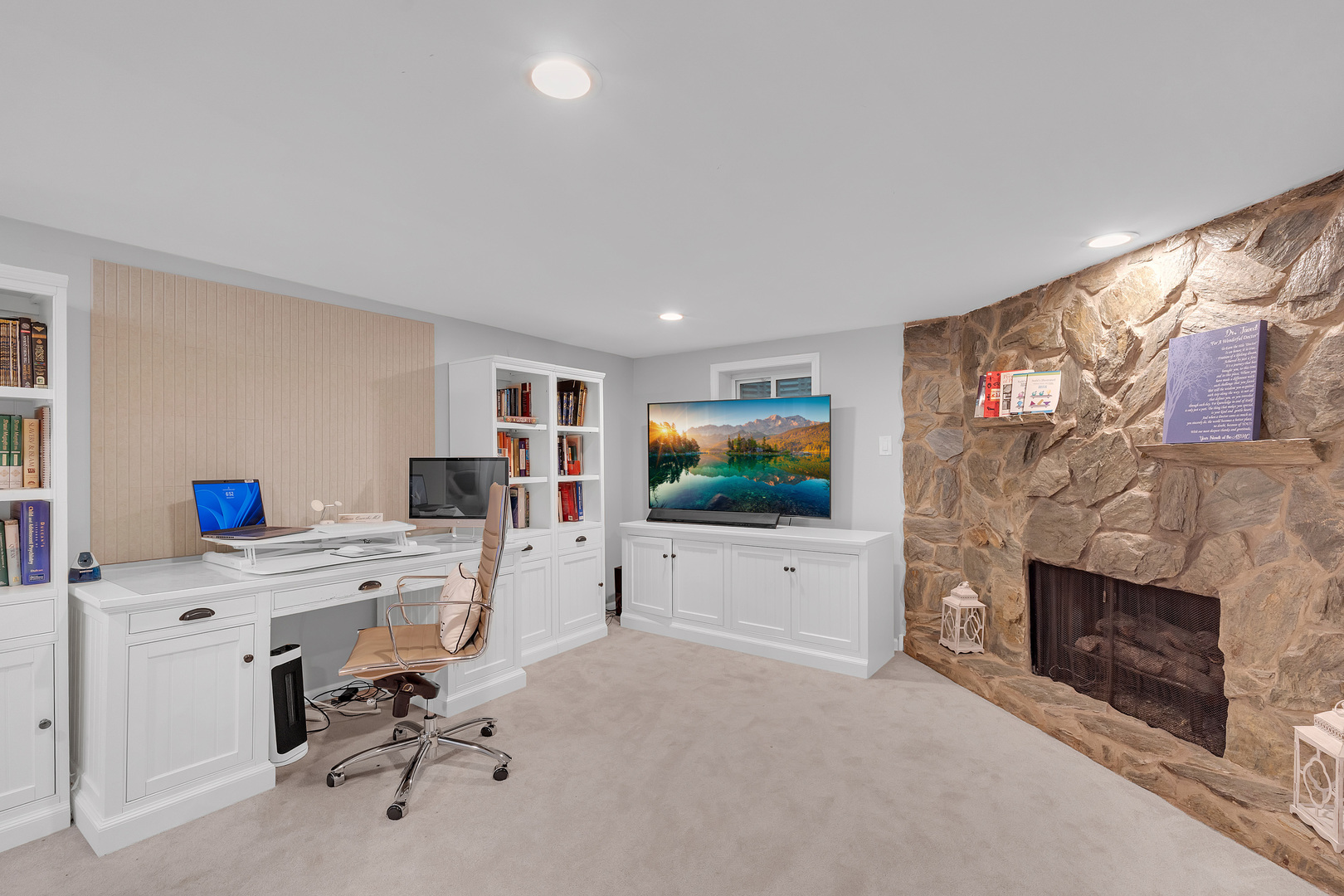 15 DEVONSHIRE Drive, Oak Brook, IL 60523
