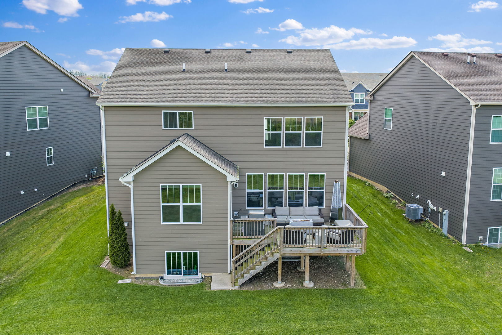 380 Hamilton Road, St. Charles, IL 60175