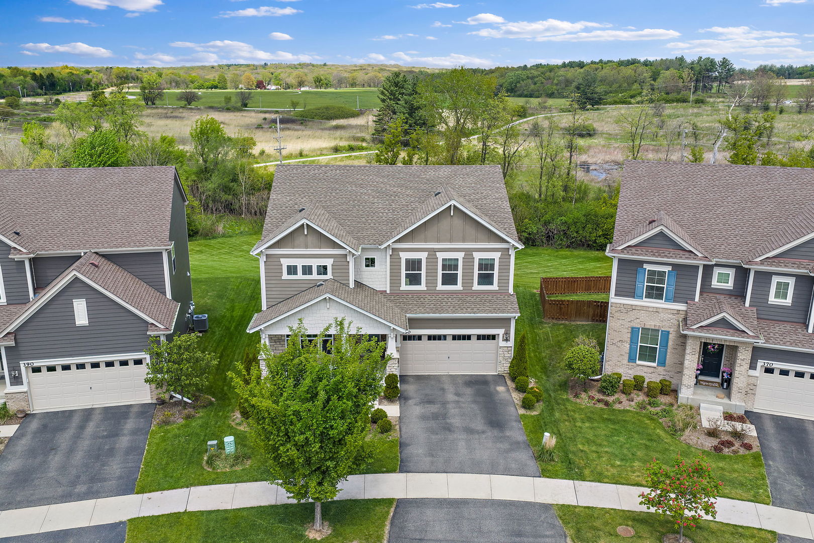 380 Hamilton Road, St. Charles, IL 60175